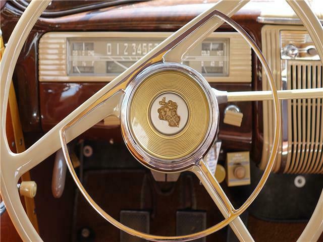 1941 Packard One Twenty