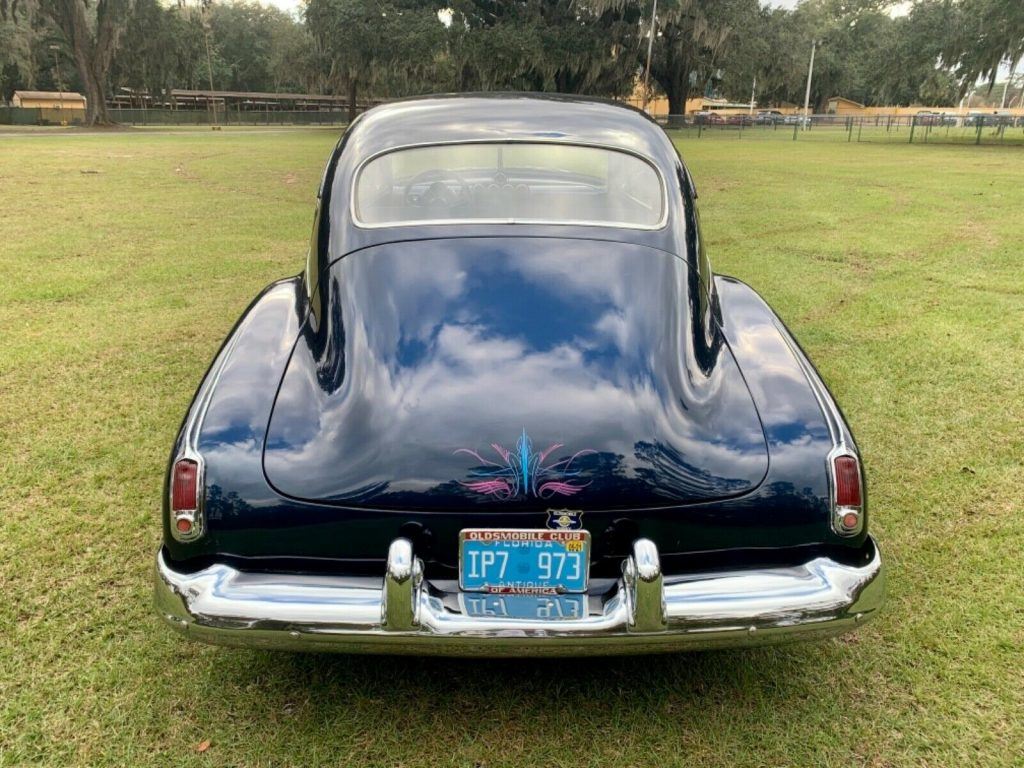 1949 Oldsmobile Eighty Eight 2 Door Sedanette