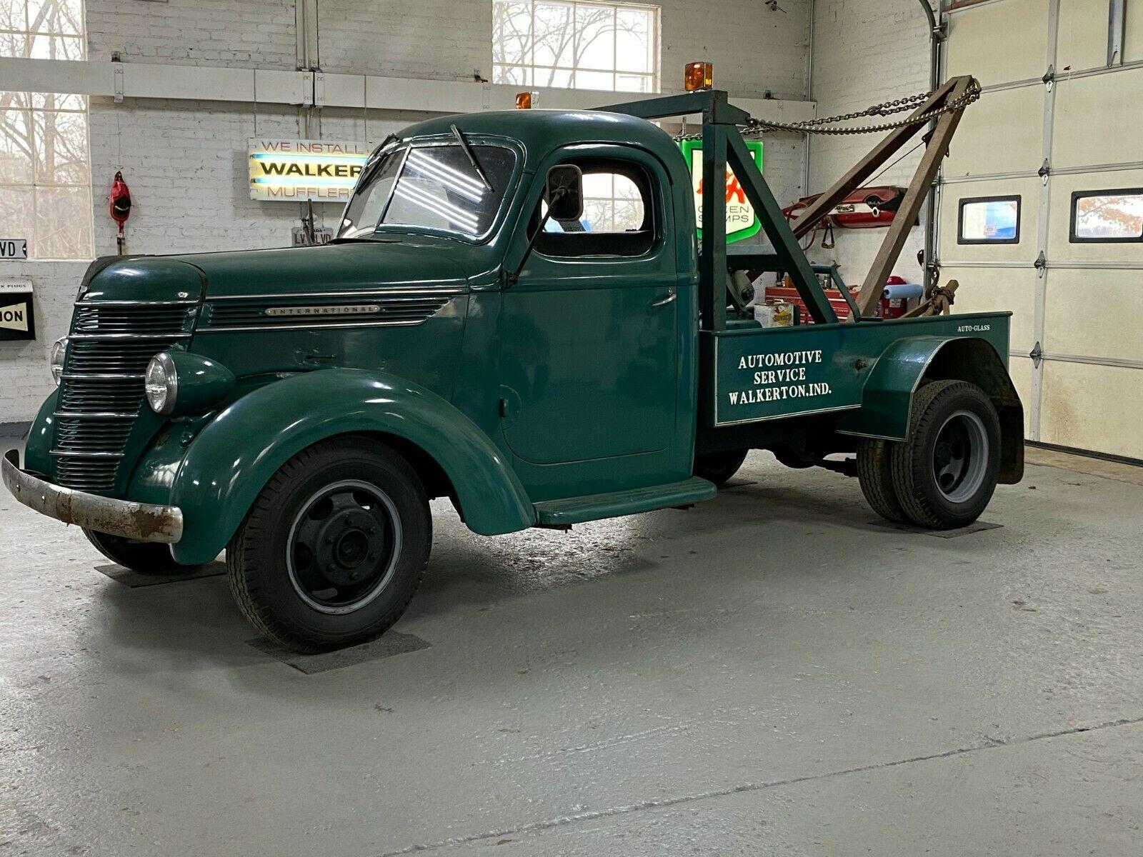 1940 International Harvester Tow Truck For Sale