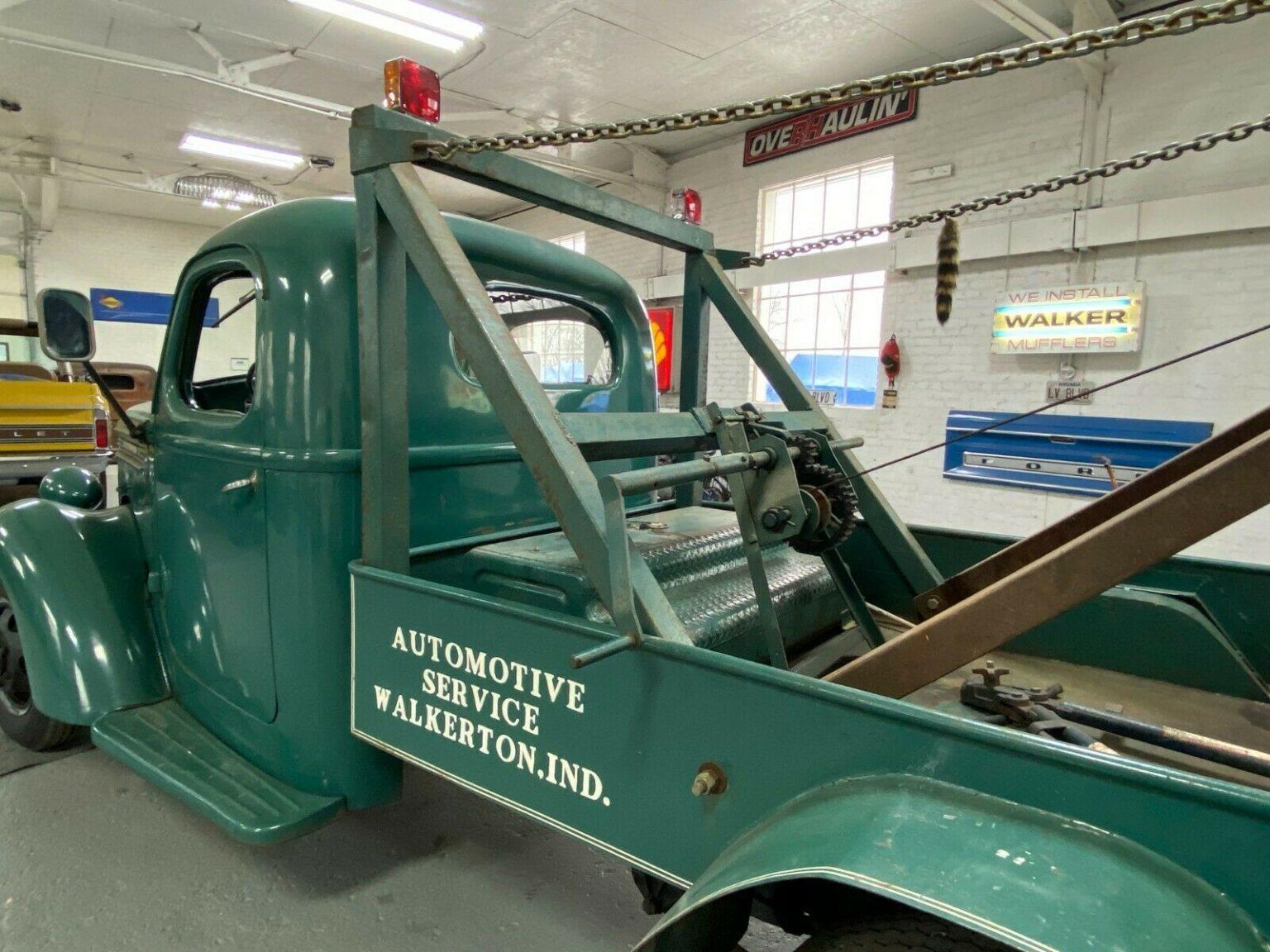 1940 International Harvester Tow Truck for sale