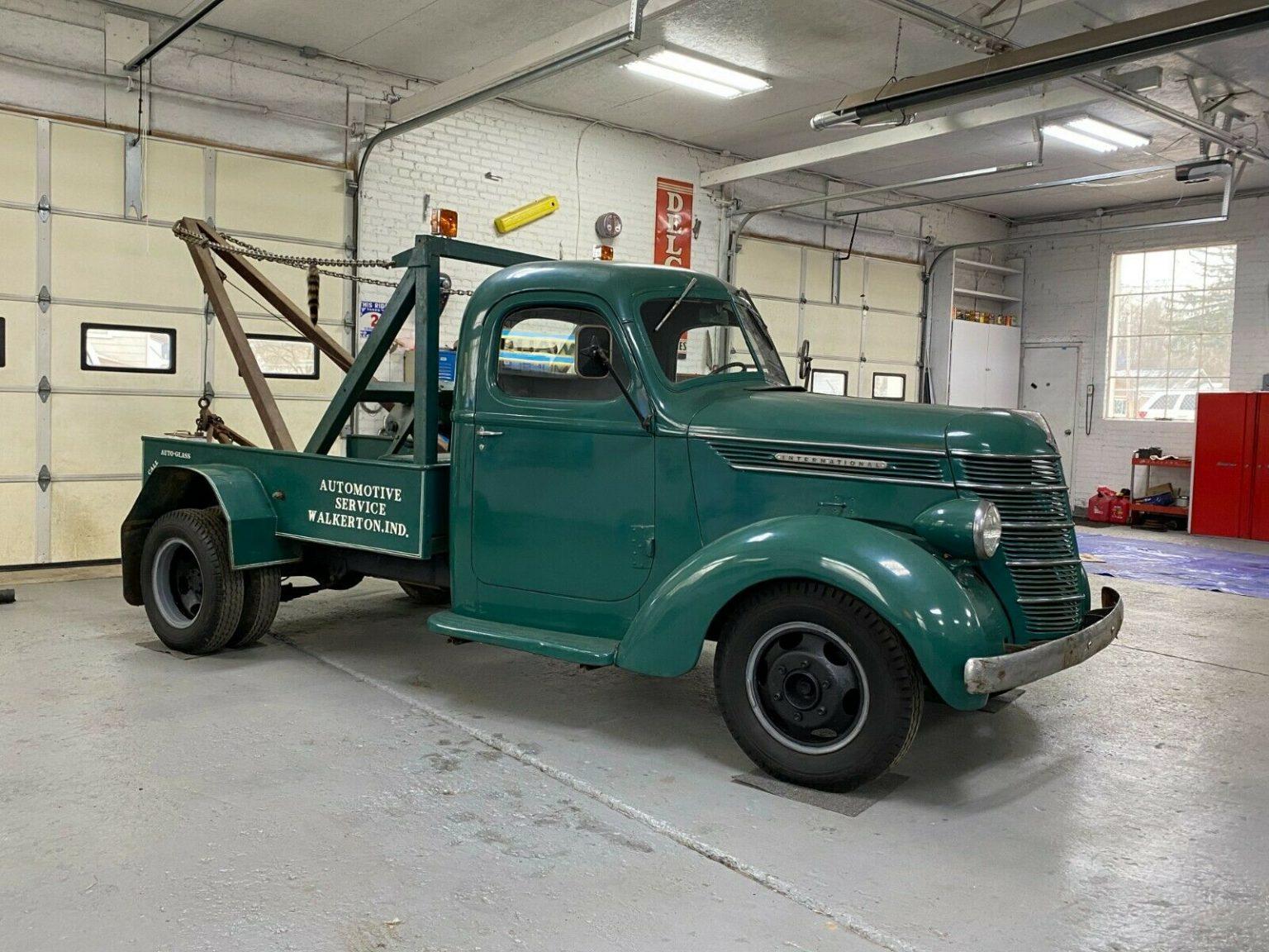 1940 International Harvester Tow Truck for sale