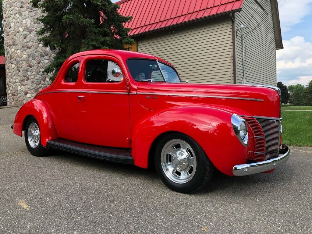 1940 Ford Deluxe Coupe Deluxe Coupe