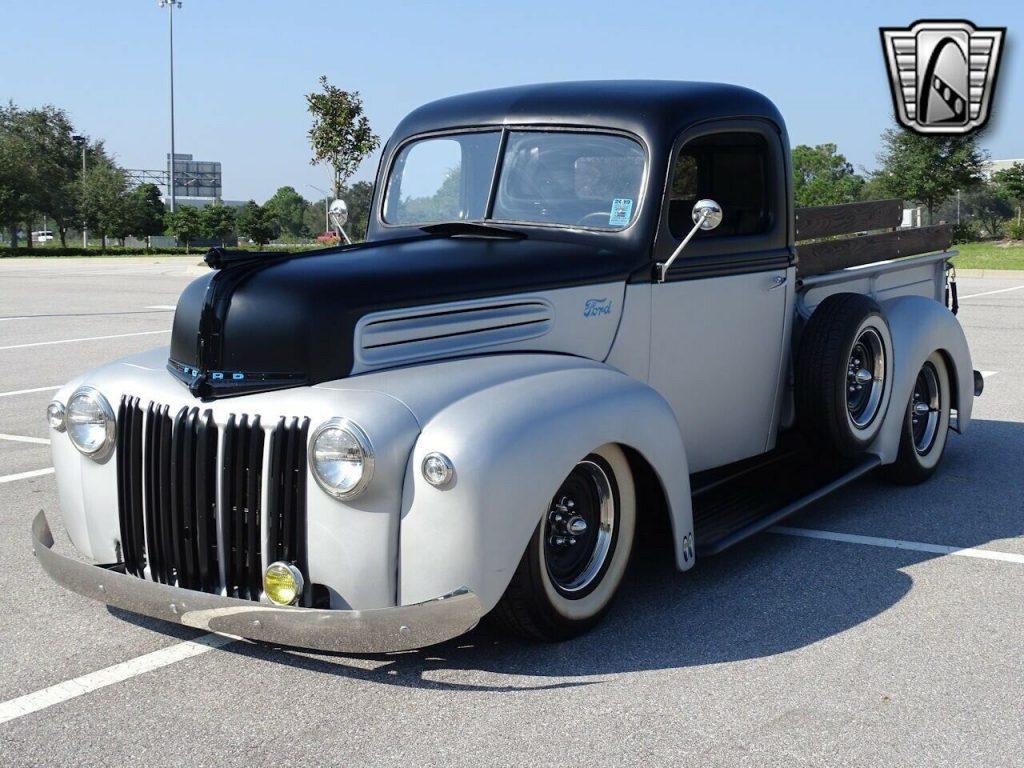 1946 Ford Pickups