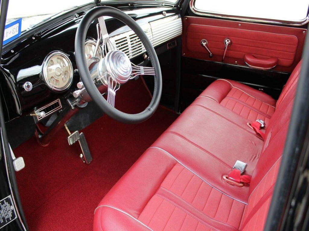 1949 Chevrolet Pickups 5 Window