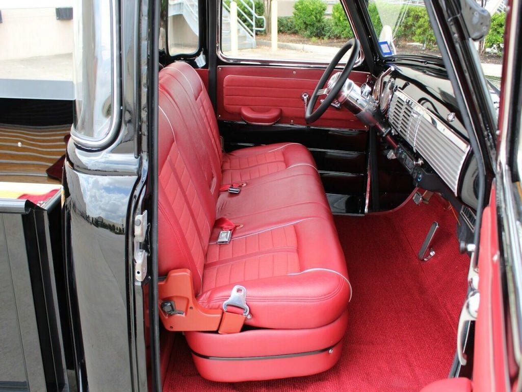 1949 Chevrolet Pickups 5 Window