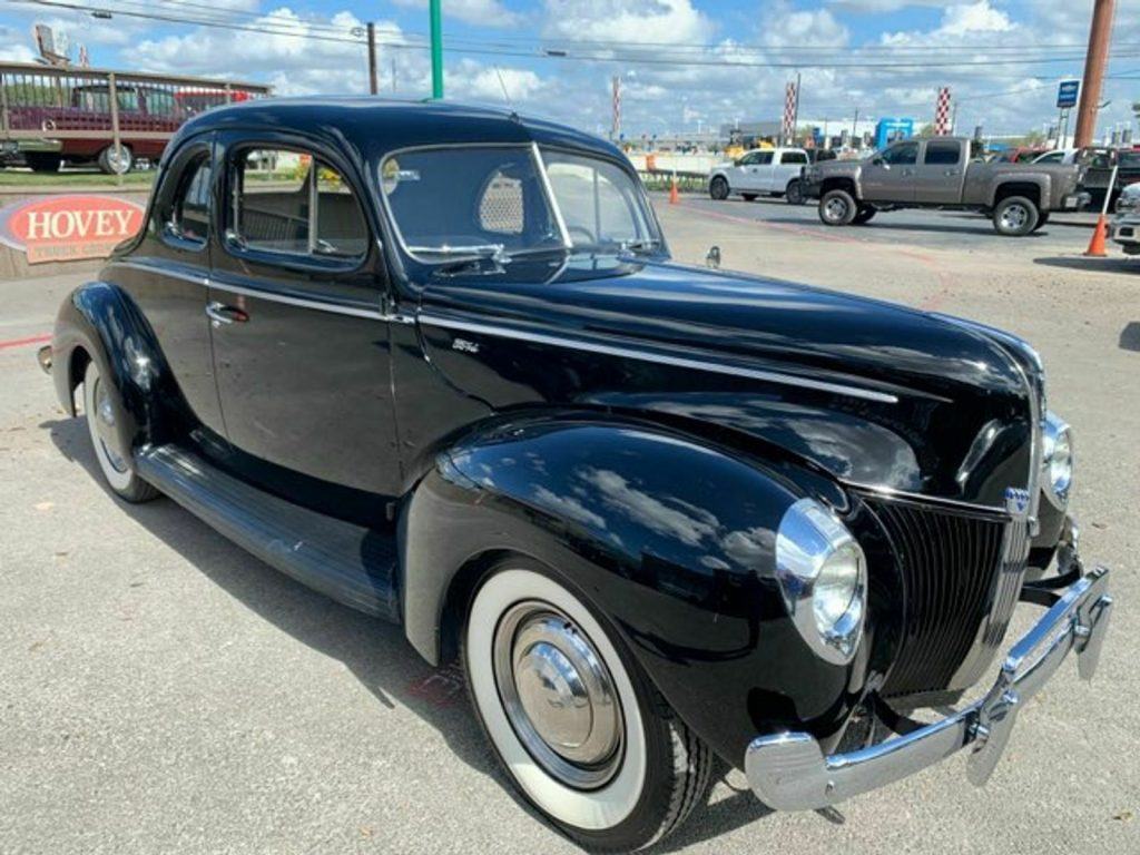 1940 Ford Business Coupe Deluxe