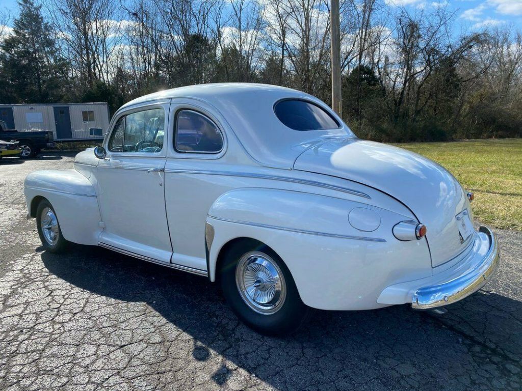 1946 Ford Coupe Super Deluxe
