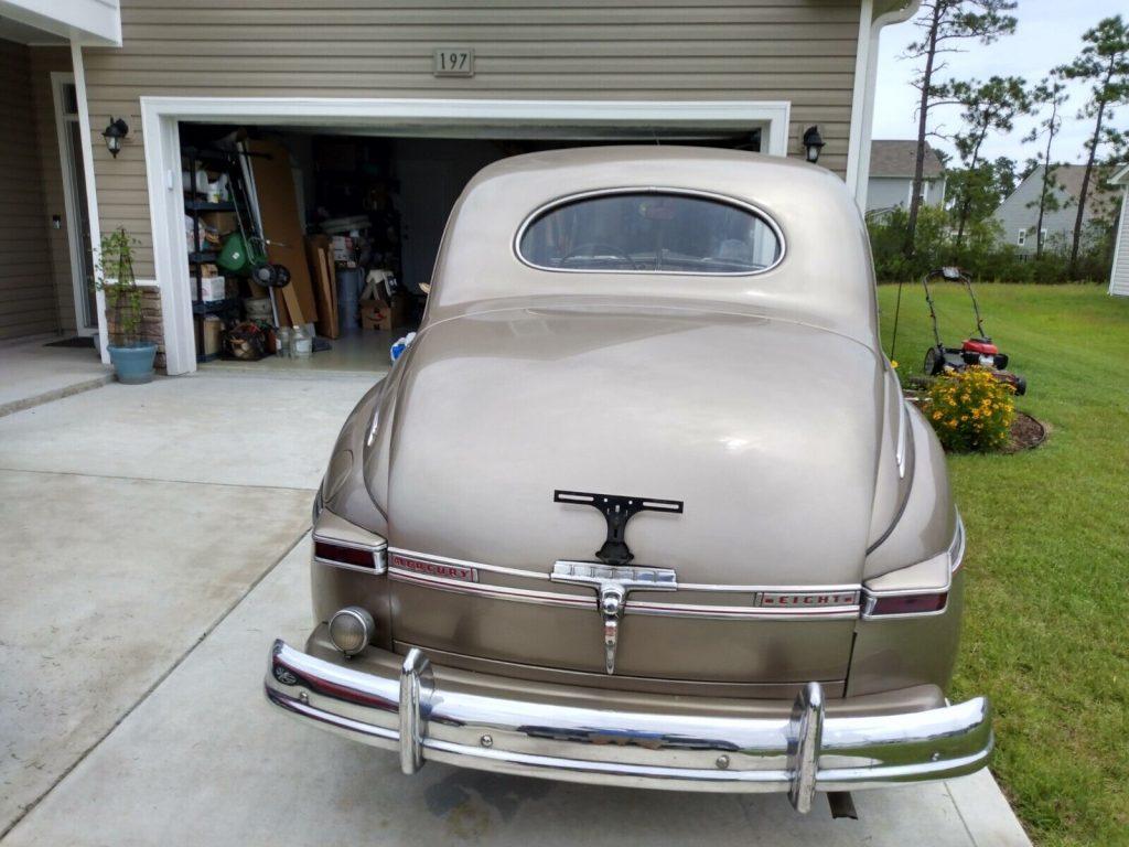 1946 Mercury Deluxe Coupe, this car is a rare !!