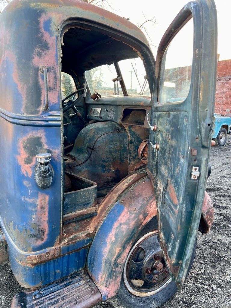 1946 Ford COE Snub Nose Patina Truck