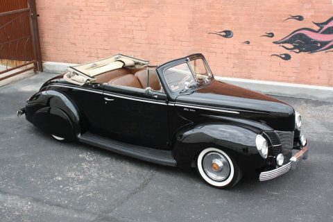 1940 Ford Deluxe convertible for sale
