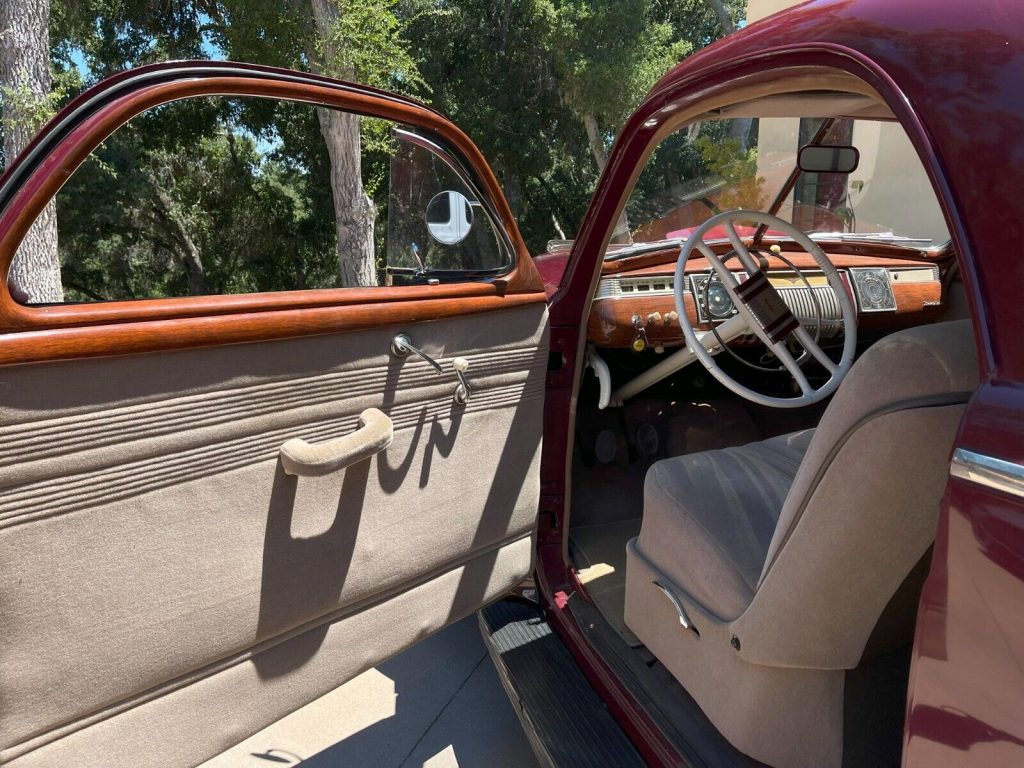 1941 Dodge 3 window business coupe