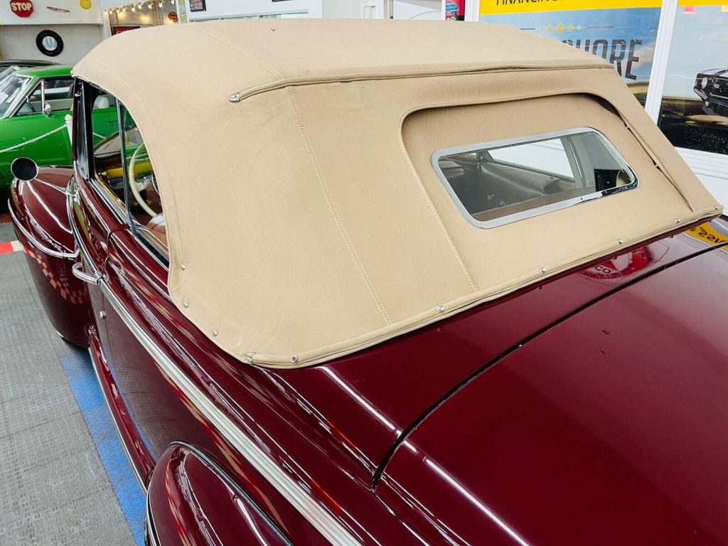 1942 Ford Deluxe – Convertible Super