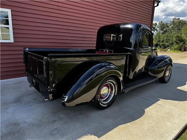 1940 Ford Pickup Hot Rod