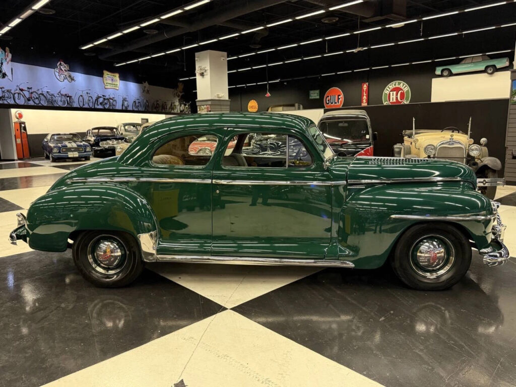 1948 Plymouth Deluxe Custom Coupe Hot Rod Classic Antique V8