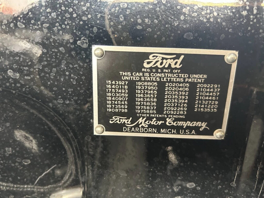 1946 Ford Super Deluxe Custom Black V8 3.8L Manual 3-Speed 5000 Miles