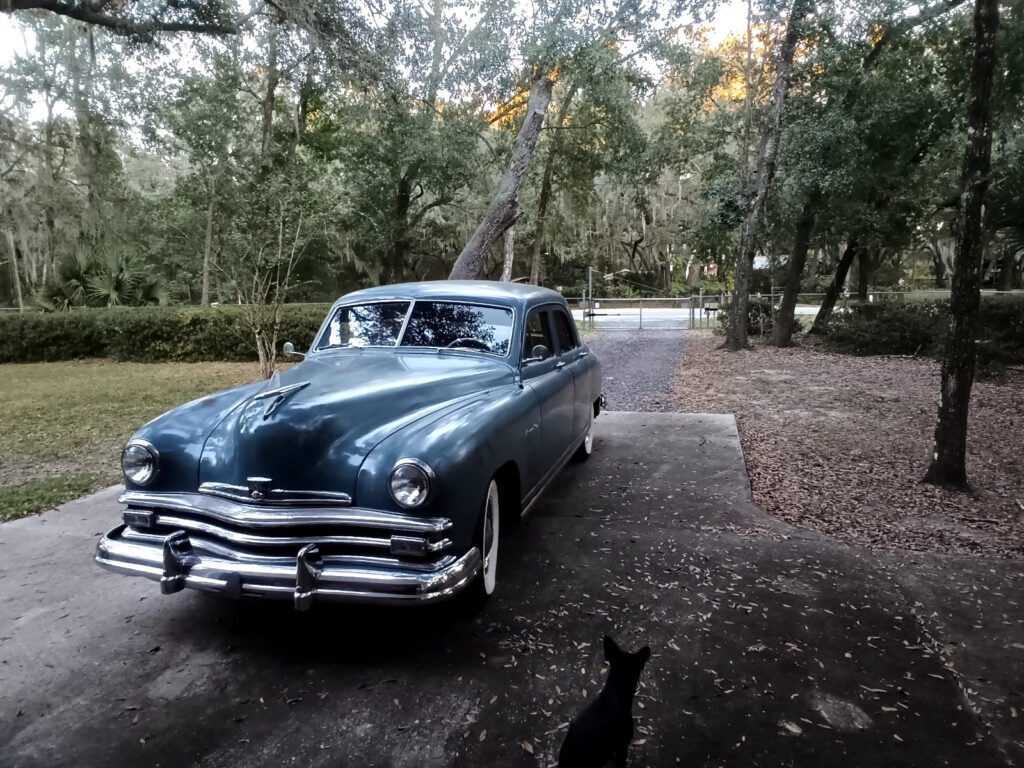 1949 Kaiser Frazer Deluxe