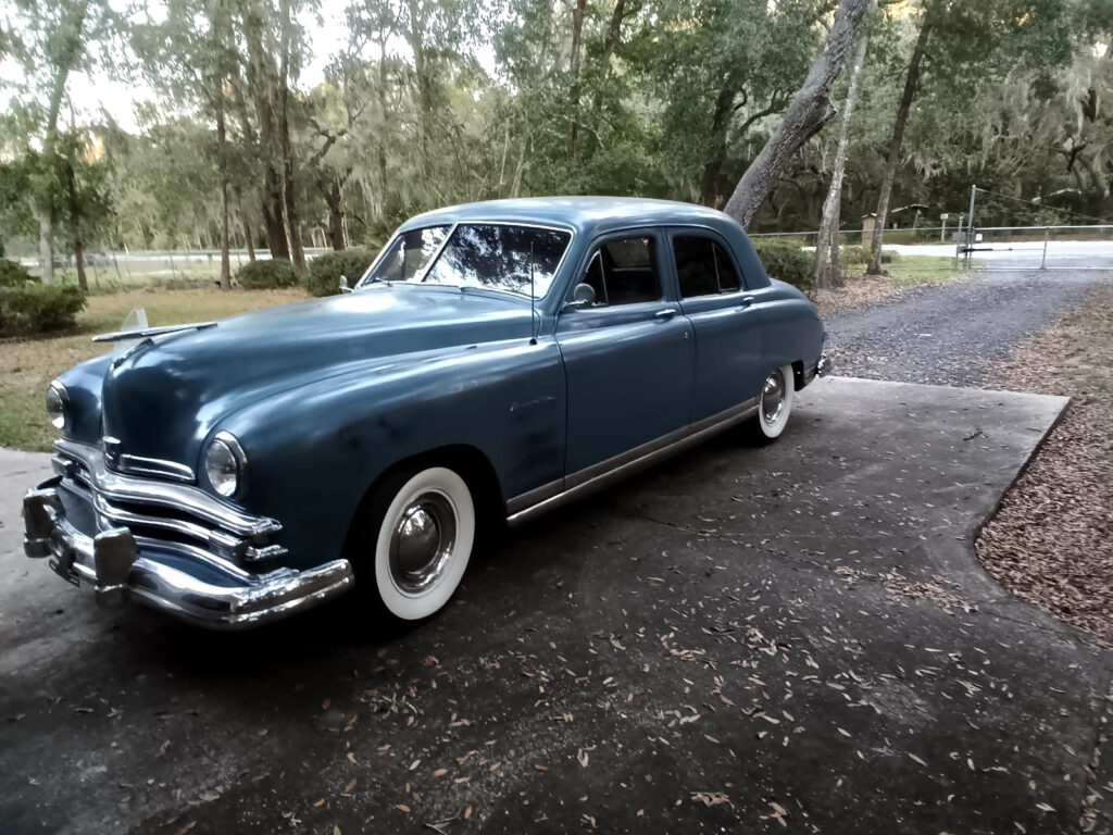 1949 Kaiser Frazer Deluxe