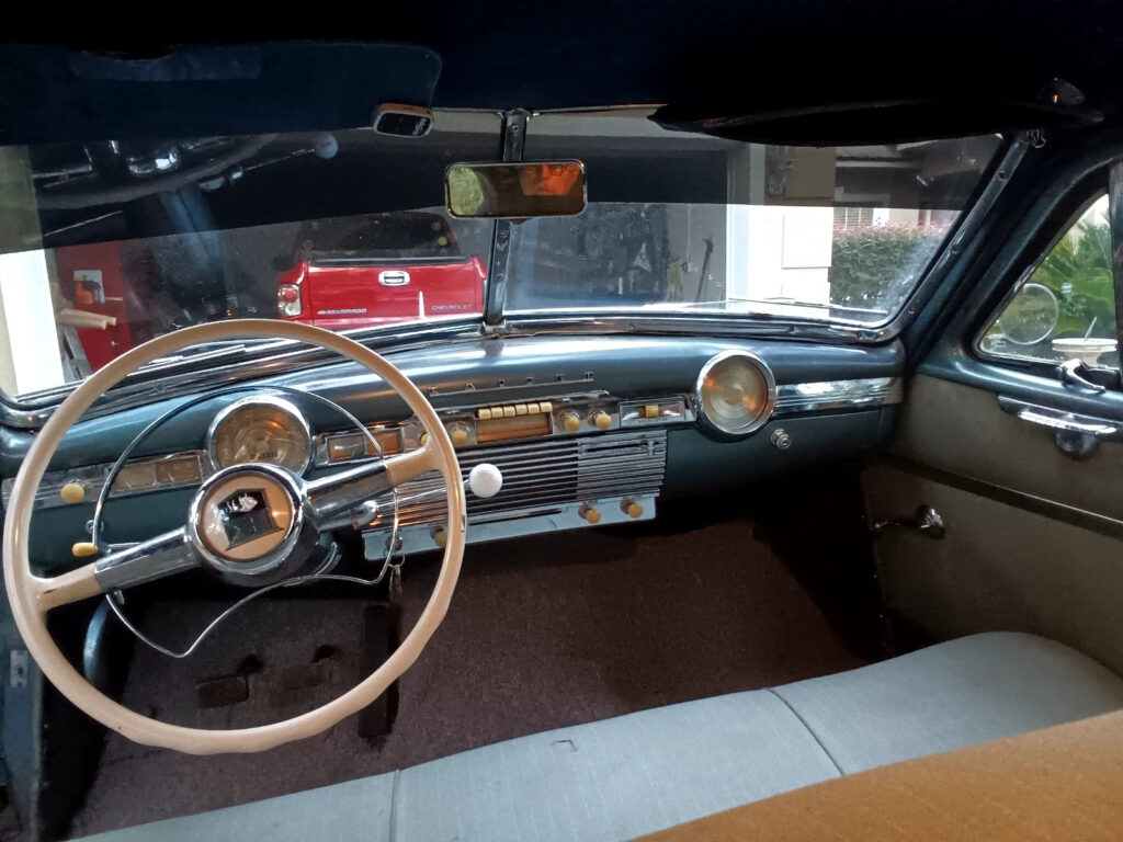 1949 Kaiser Frazer Deluxe